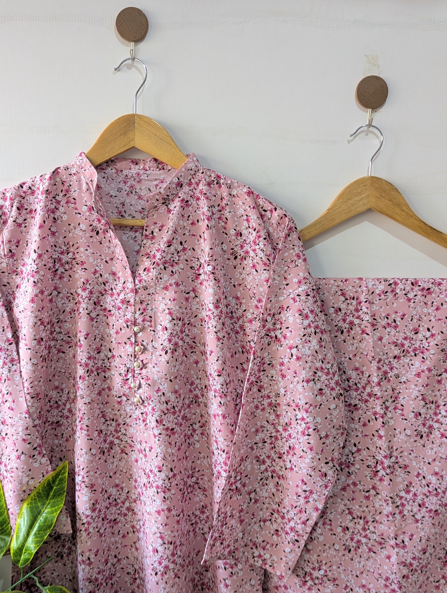 Pinkish Petals Linen Stitched 2pc