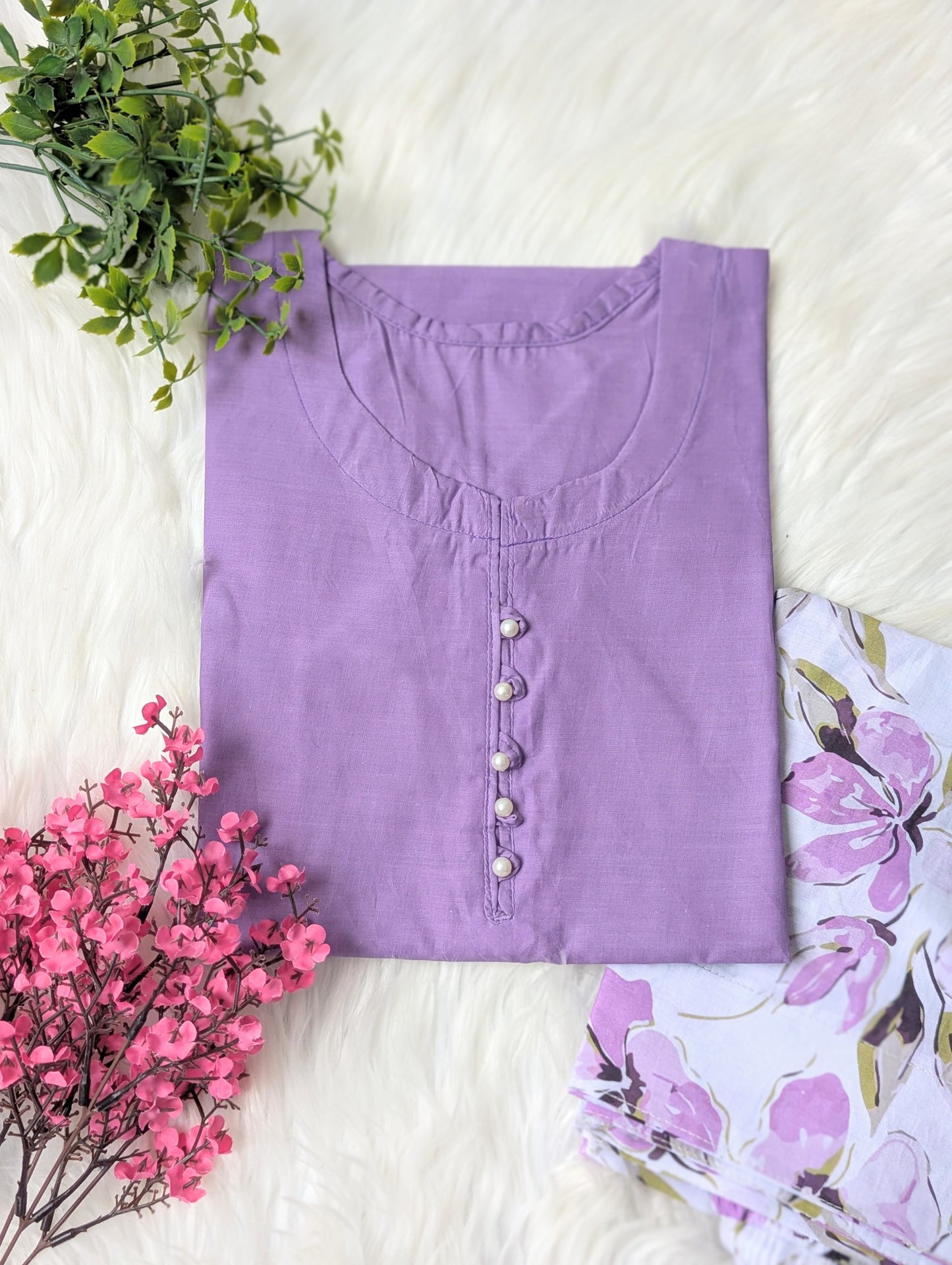 Lilac & White Floral Lawn Farshi Set - 2pcs