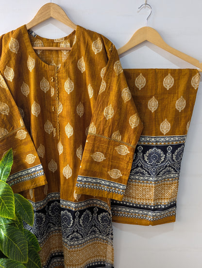 Mustard Meadows Khaddar 2pc Set