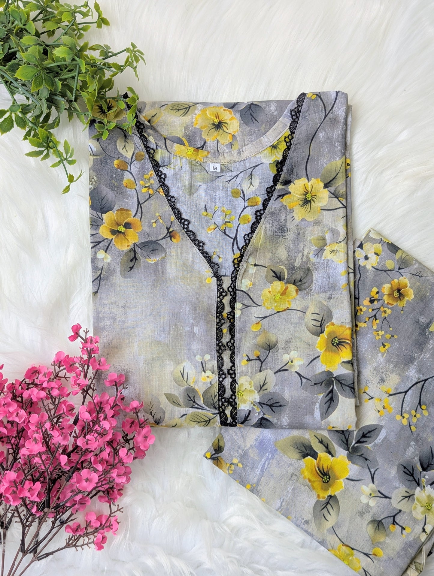 Grey Petals Lawn Stitched 2pc