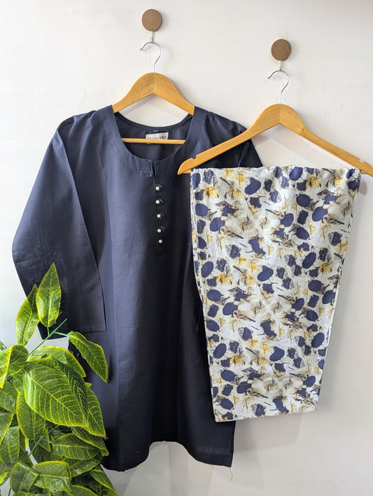 Navy & White Floral Lawn Farshi Set - 2pcs