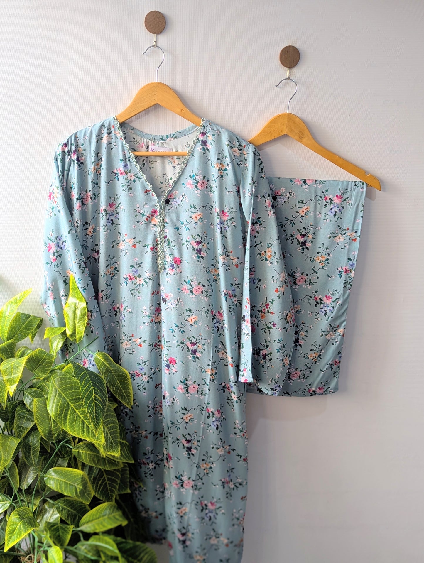 Light Green Petals Linen Stitched 2pc