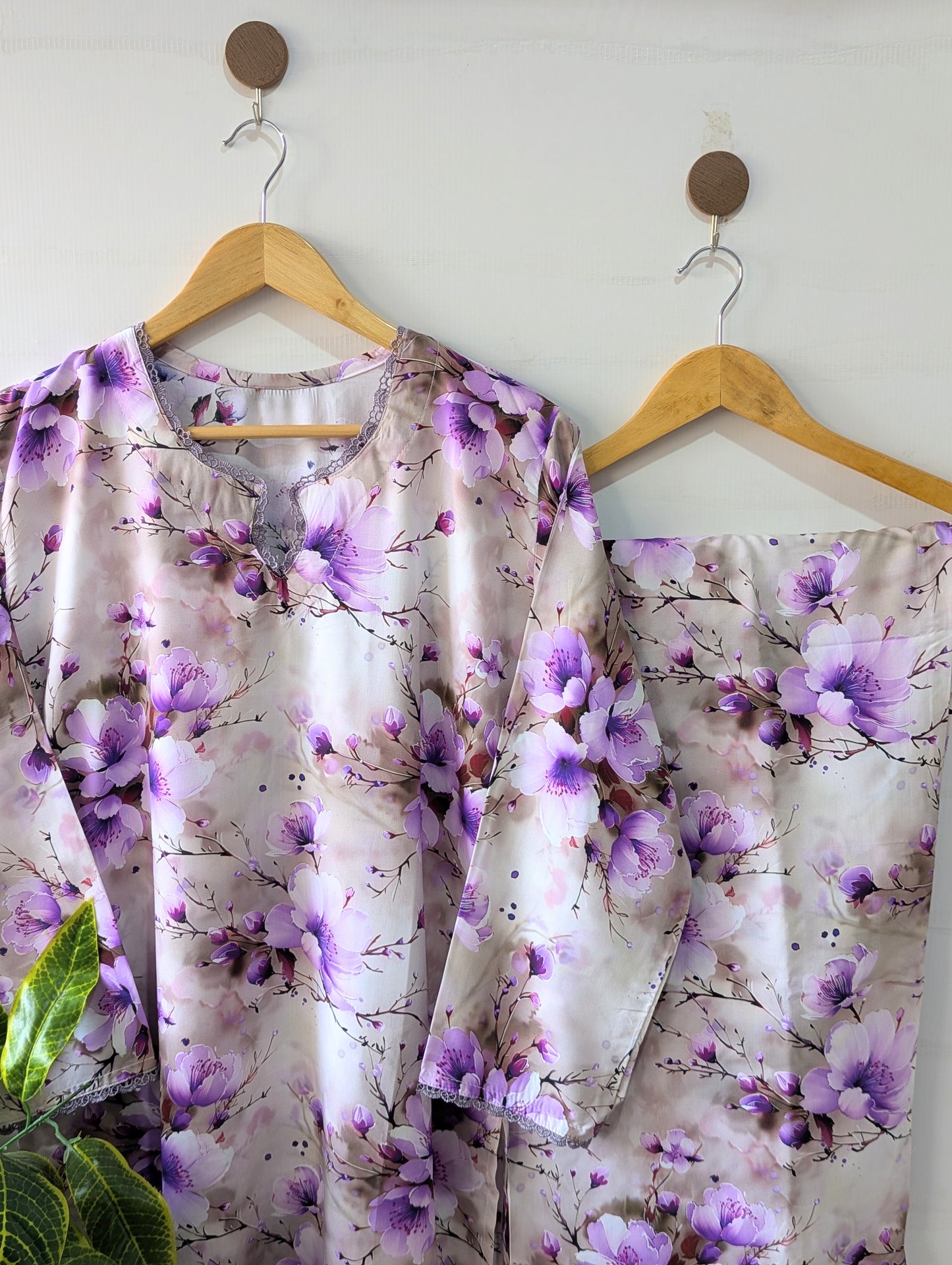Lilac Floral Linen Stitched 2pc