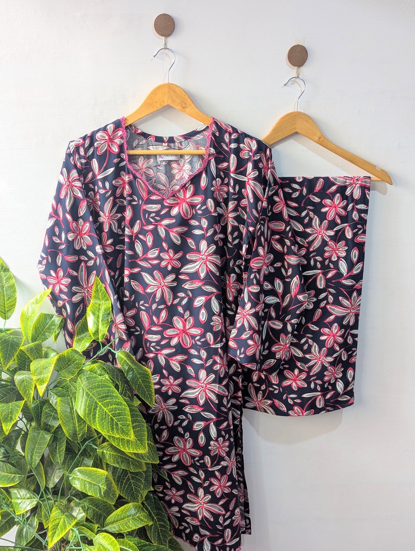 Black & Pink Florals Linen Stitched 2pc